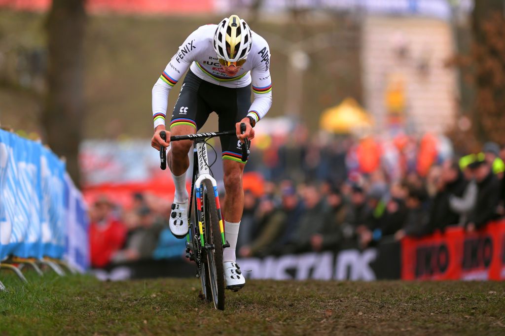 Mathieu Van der Poel rainbow stripes