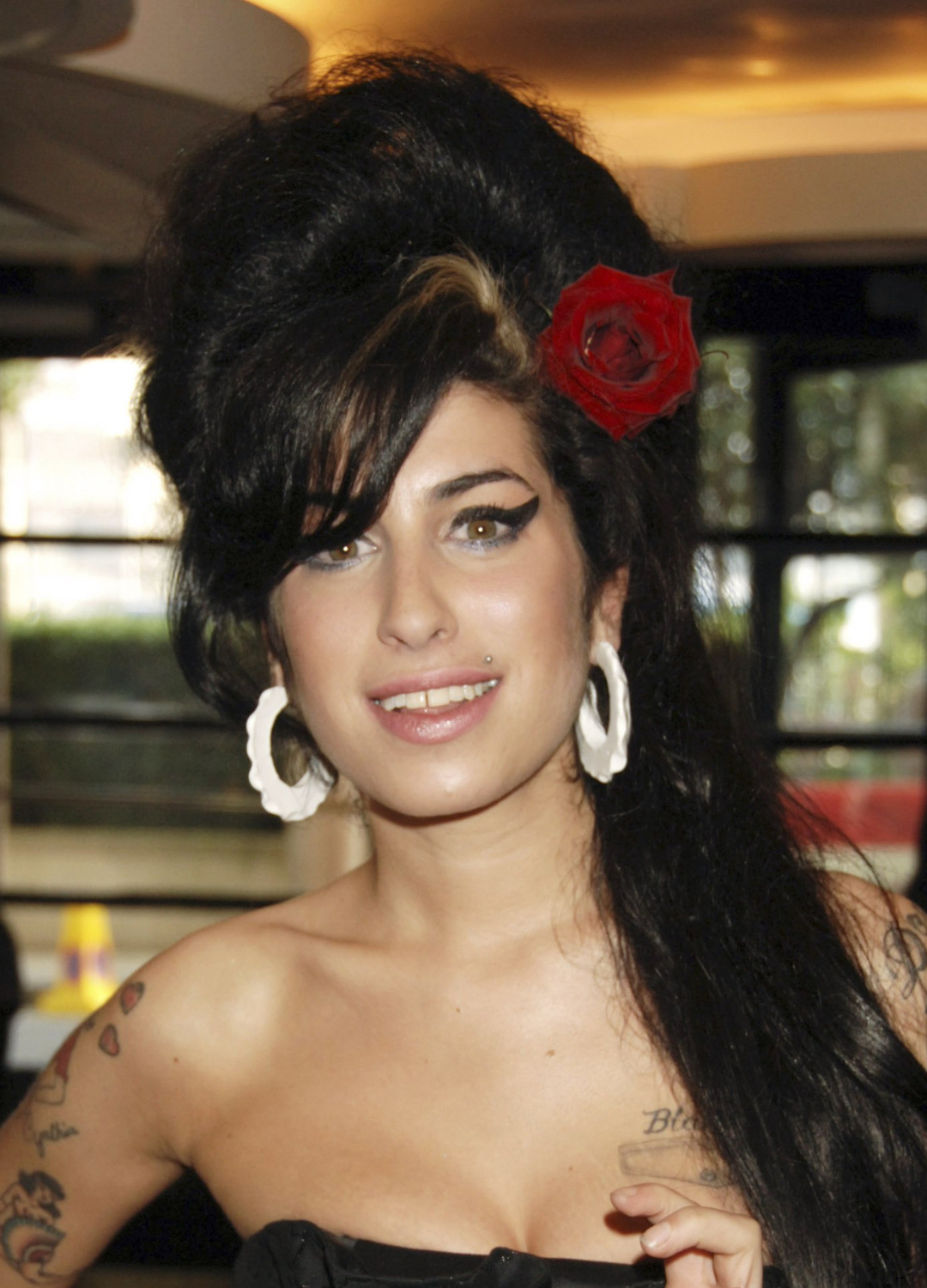 Amy Winehouse arrives at the South Bank Show Awards, at The Savoy Hotel on January 23, 2007 in London, England
