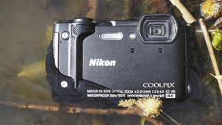 Nikon Coolpix W300