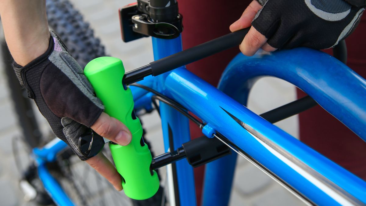 The best bike locks 2024 tough locks from Abus Kryptone TechRadar