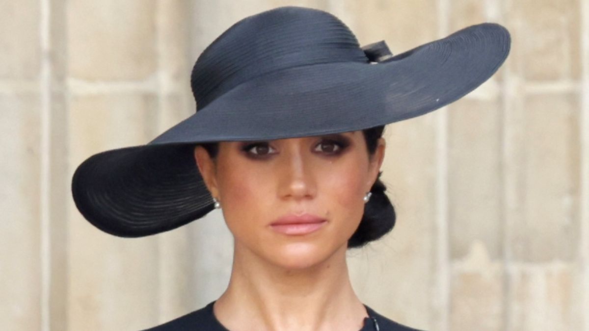 The heartbreaking plea Meghan Markle made at Diana's grave | Woman & Home