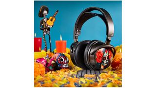 One of the new designs of the Audeze Maxwell 2 ReSkin earcup covers