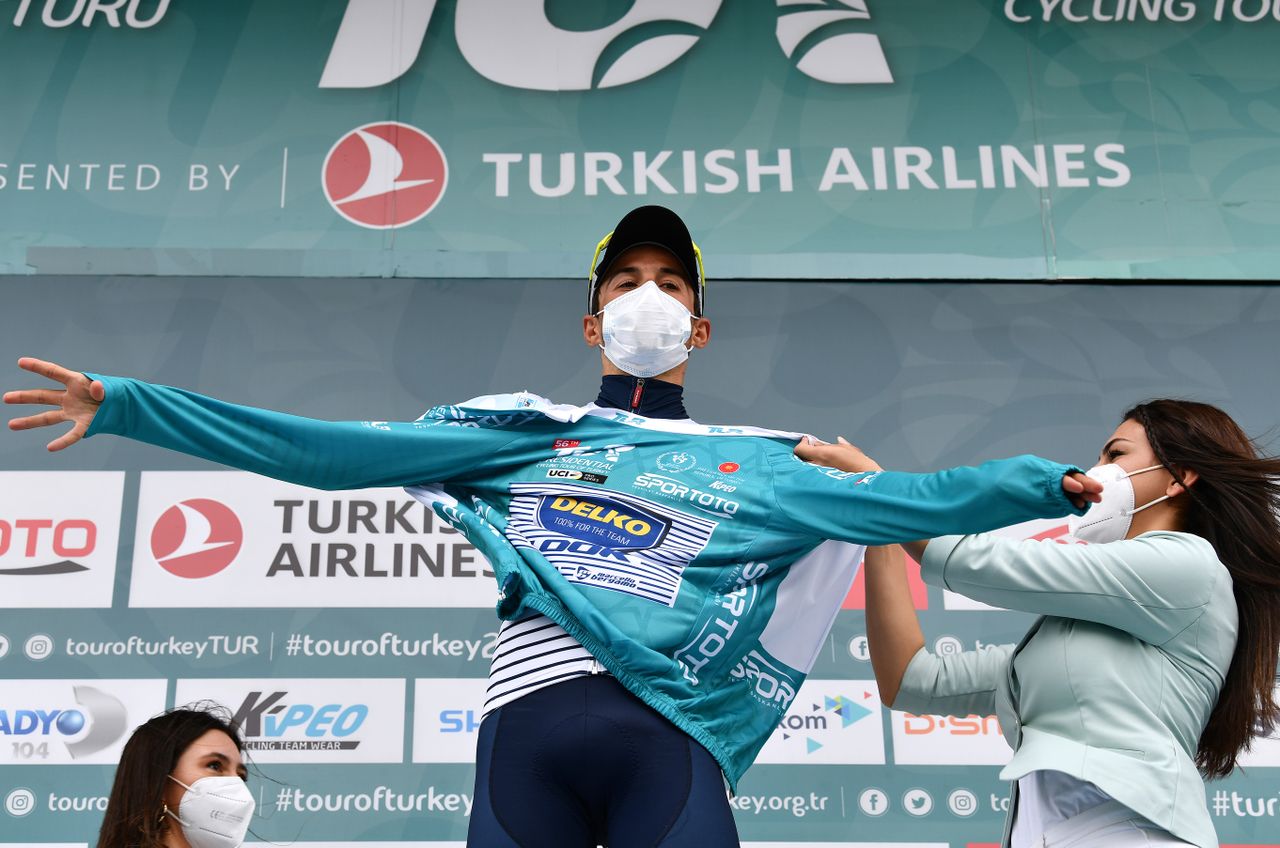 TURGUTREIS TURKEY APRIL 17 Jos Manuel Daz Gallego of Spain and Team DELKO Turquoise Leader Jersey celebrates at Podium during the 56th Presidential Cycling Tour Of Turkey 2021 Stage 7 a 180km stage from Marmaris to Turgutreis TUR2021 tourofturkeyTUR on April 17 2021 in Turgutreis Turkey Photo by Stuart FranklinGetty Images