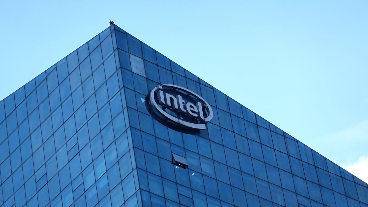 Intel Xeon chief architect leaves just 8 months after appointment — Ronak Singhal latest departure in ongoing shakeup