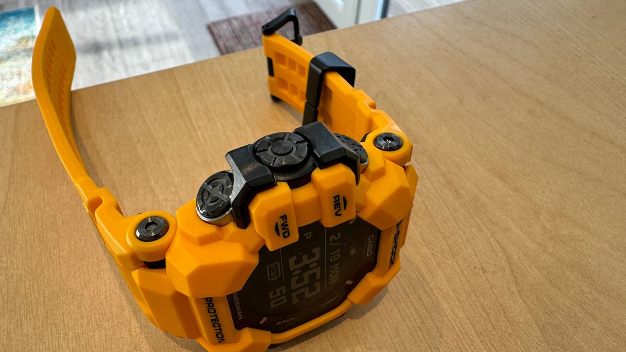 Casio G-Shock Rangeman GPR-H1000