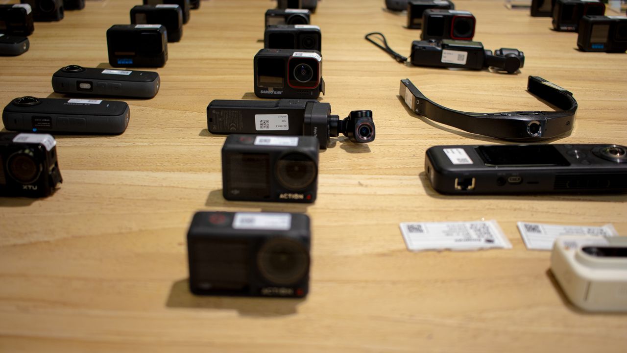 Different devices in the Longsys Quality Labs