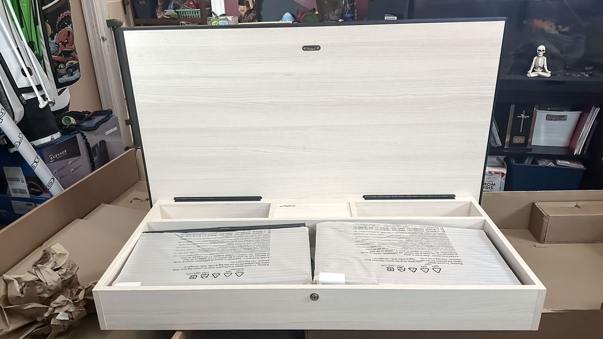 DropTop Duo 24 review — the pinnacle of folding desks | Tom's Guide