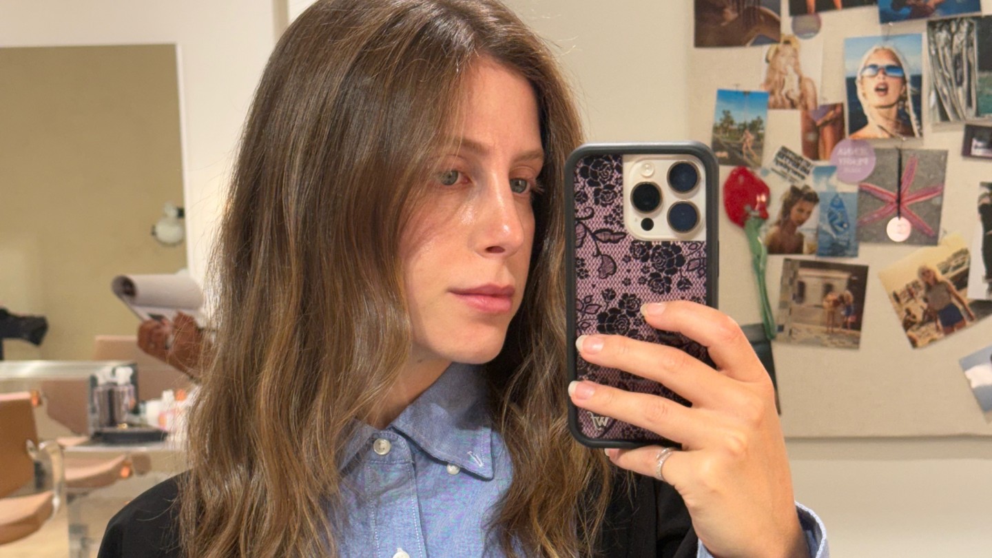 Jamie Chevron's cashmere bronde hair 