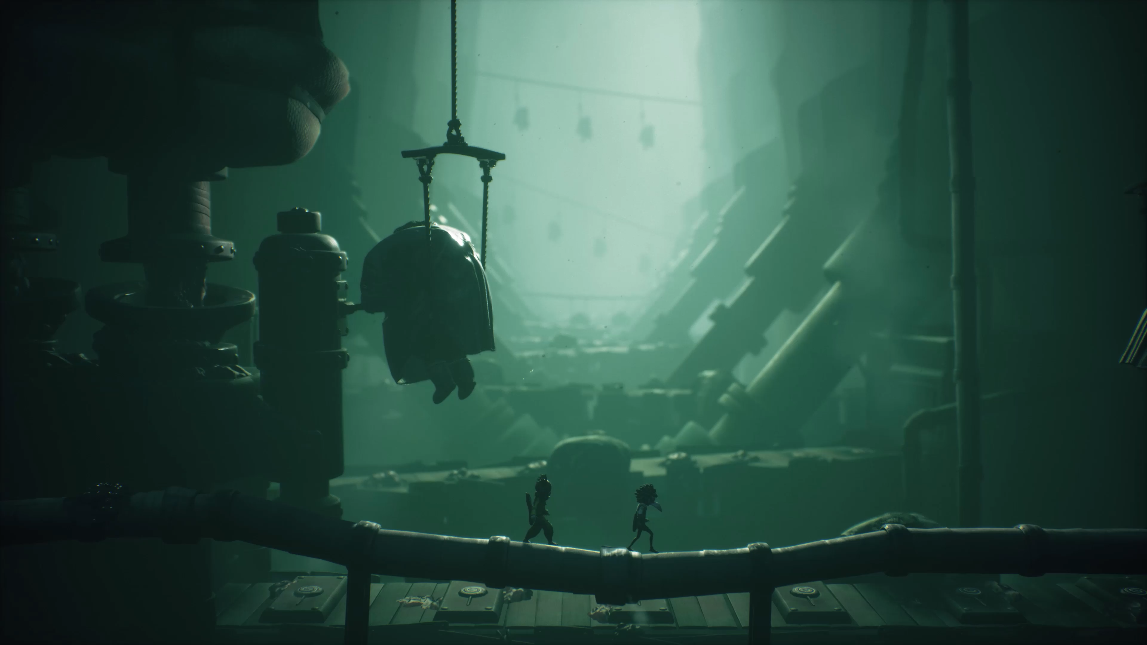 I played some Little Nightmares 3, and it's the best horror about being lost and tiny in an unfathomable hellscape since Little Nightmares 2