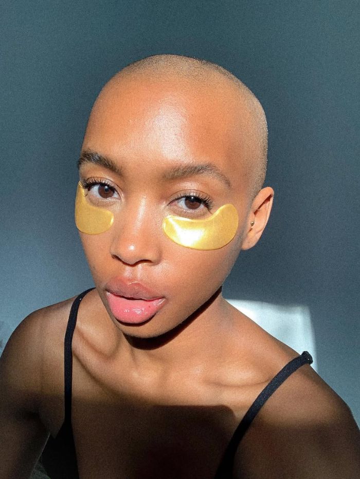 Marisa Martins wearing under-eye patches