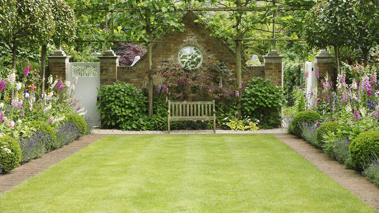When To Plant Grass Seed For The Perfect Lawn Country - Laying A Patio On Top Of Grass Seed