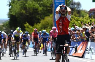 Coquard survives the echelons to win Tour Down Under stage 4