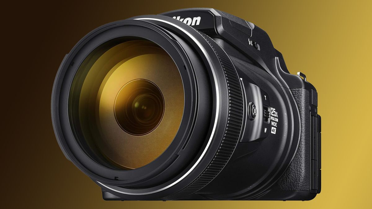 Nikon just firmwared a bonkers camera that it doesn't even make any more