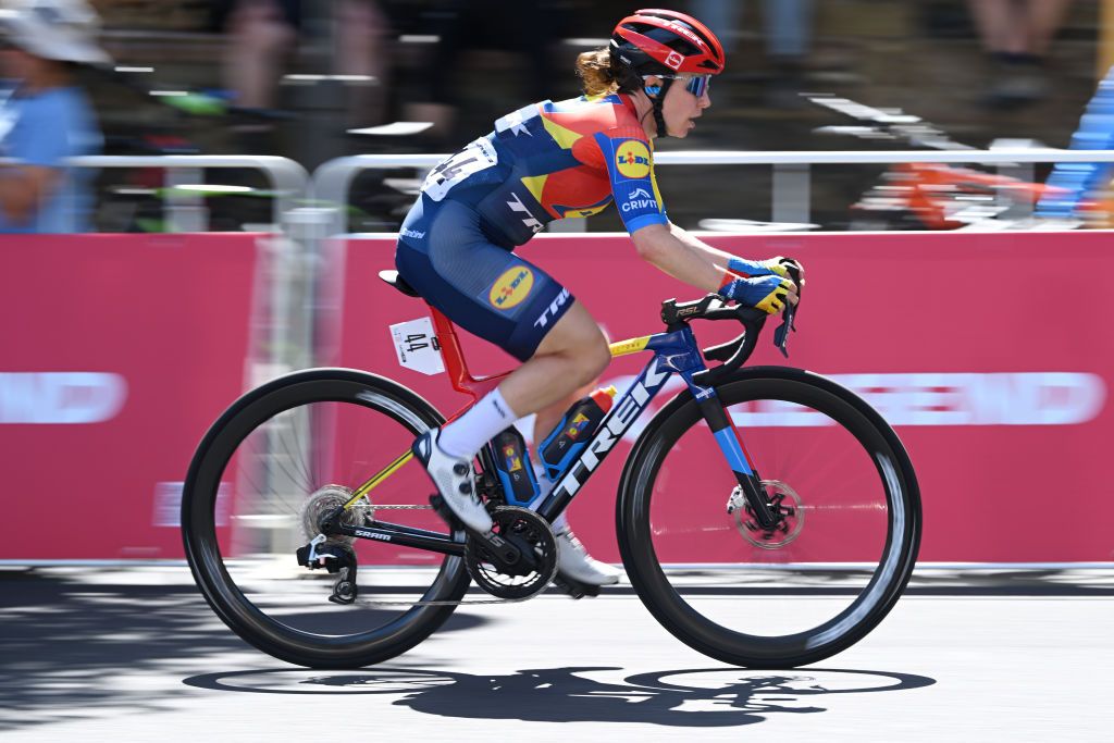 ADELAIDE AUSTRALIA JANUARY 26 Amanda Spratt of Australia and Team Lidl Trek competes during the Schwalbe Womens OneDay Classic 2025 a 899km one day race from Adelaide to Adelaide on January 26 2025 in Adelaide Australia Photo by Dario BelingheriGetty Images