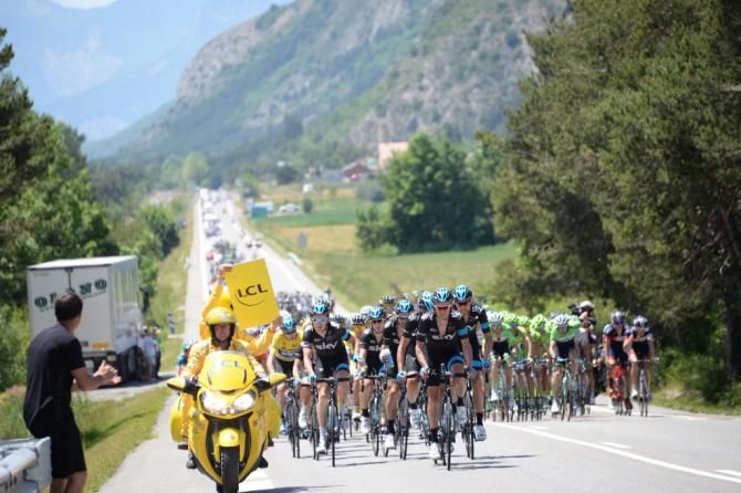 Team Sky told how big the gap is to the leaders