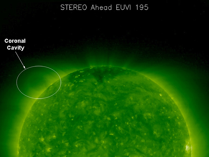 NASA Spacecraft Spots &#039;Coronal Cavity&#039;