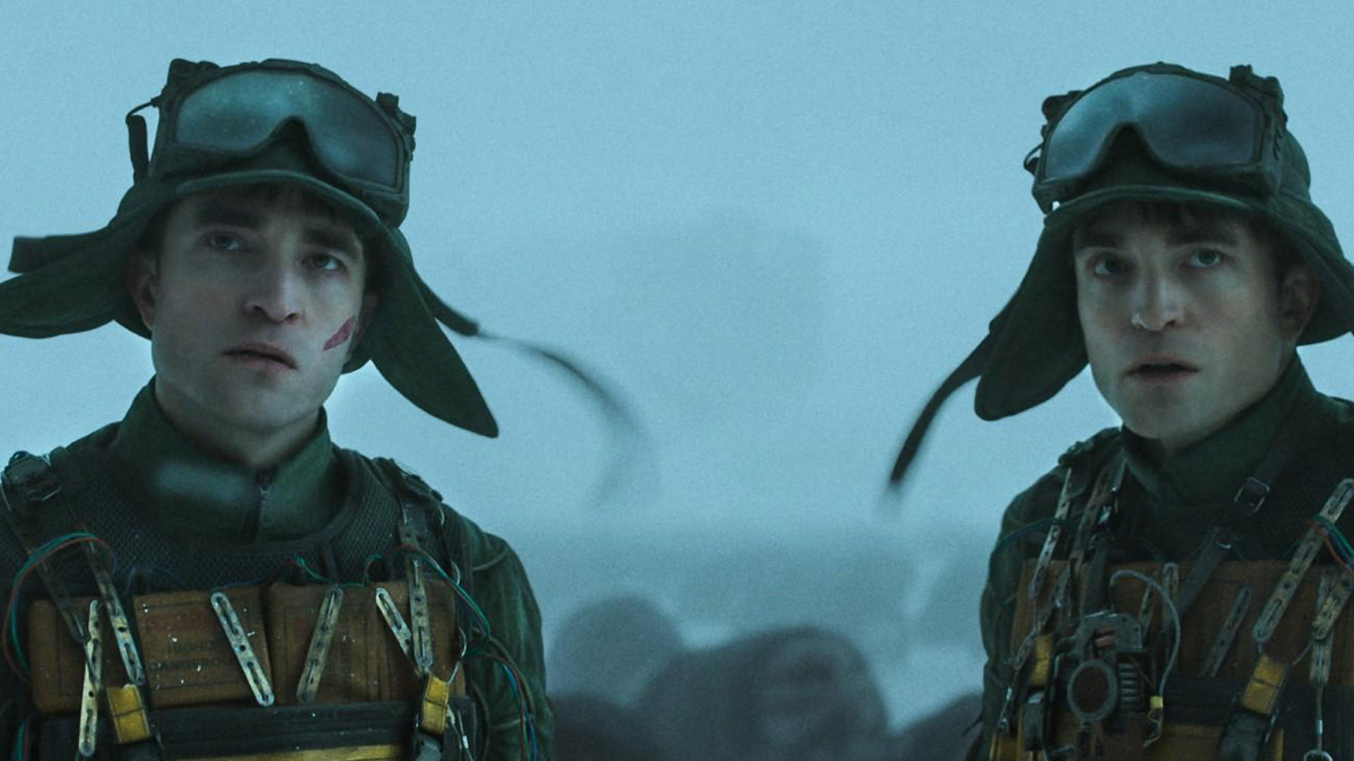 Robert Pattinson in Mickey 17