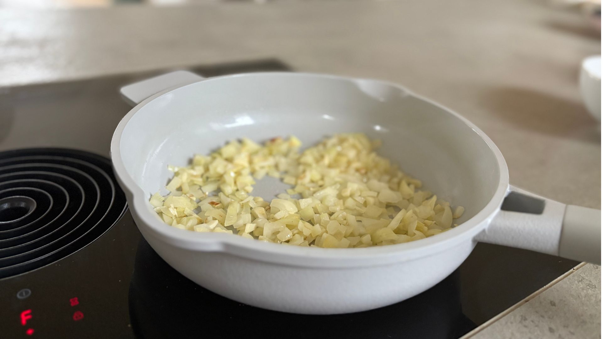 Testing the Lakeland Only Pan