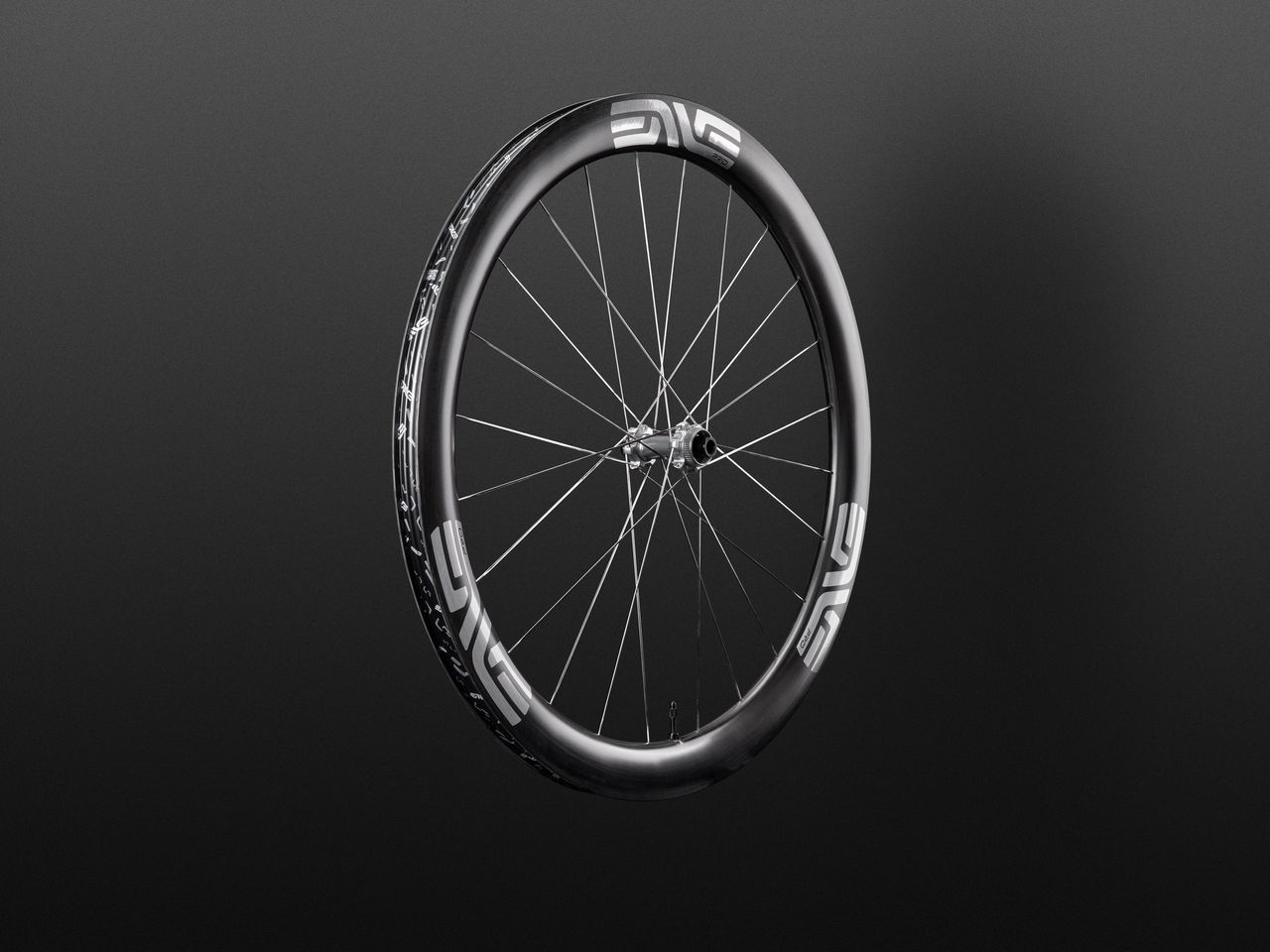 An ENVE SES 4.5 Pro wheel