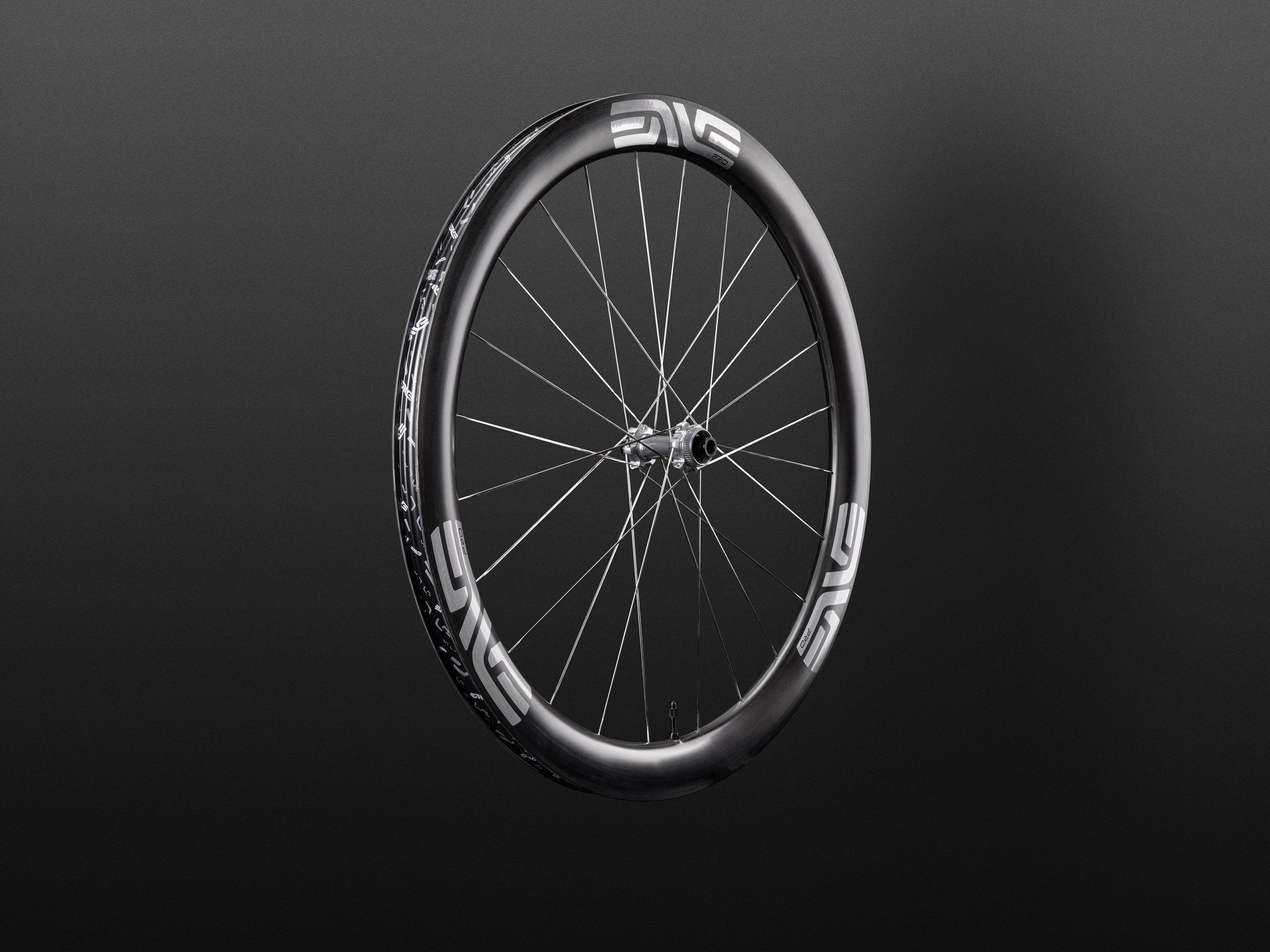 An ENVE SES 4.5 Pro wheel 