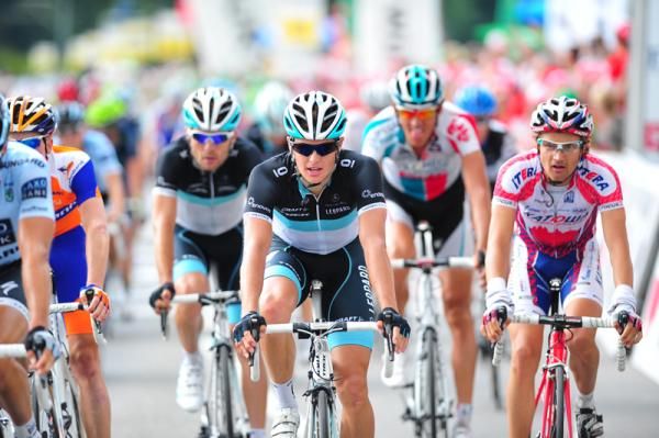 Jakob Fuglsang (Leopard Trek) kept out of trouble