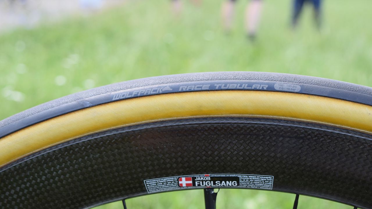 Astana are using Wolfpack tubular tyres at the Tour de Suisse but have also been seen on Schwalbe, FMB and S-Works tyres this season