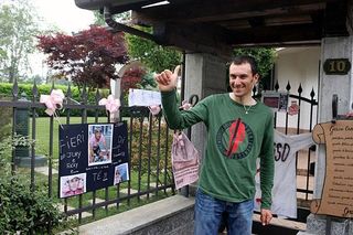 Ivan Basso at home after Giro win