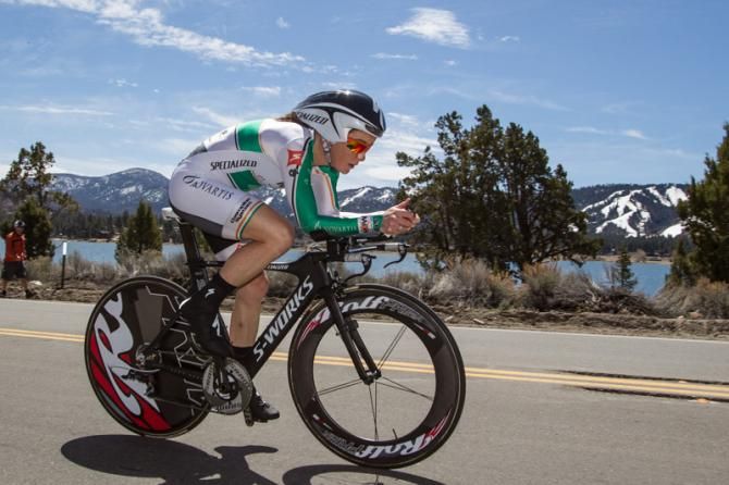 Olivia Dillon (NOW and Novartis) got to show off her new Irish national TT champ jersey.