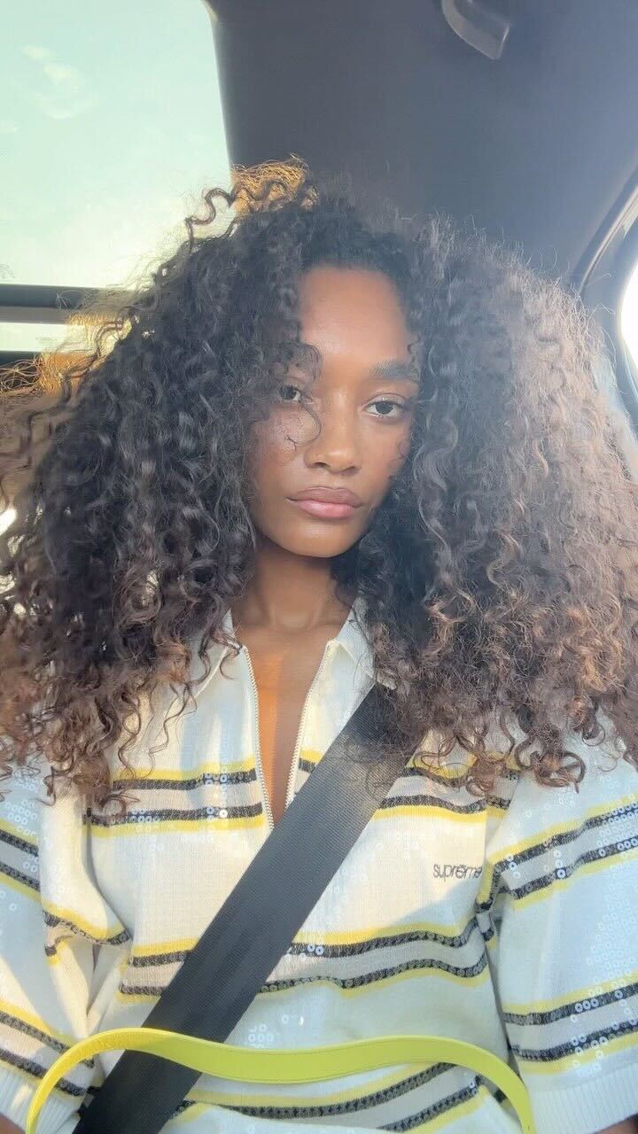 Photo of @chey_maya with lived-in texture