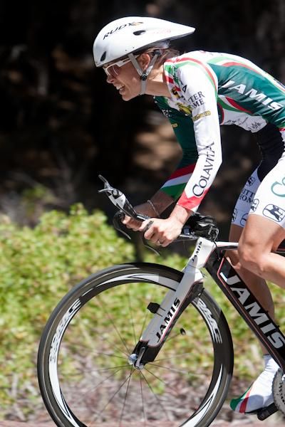 Cath Cheatly (Colavita) giving it her all on the way out.