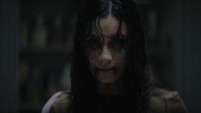 Luciane Buchanan as Thya in Evil Dead Burn
