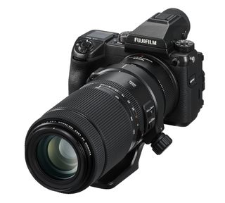 Fujinon GF100-200mm F5.6 R LM OIS with 1.4x converter on GFX 50S