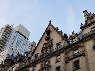 Samsung Galaxy Z Fold 2 camera roll