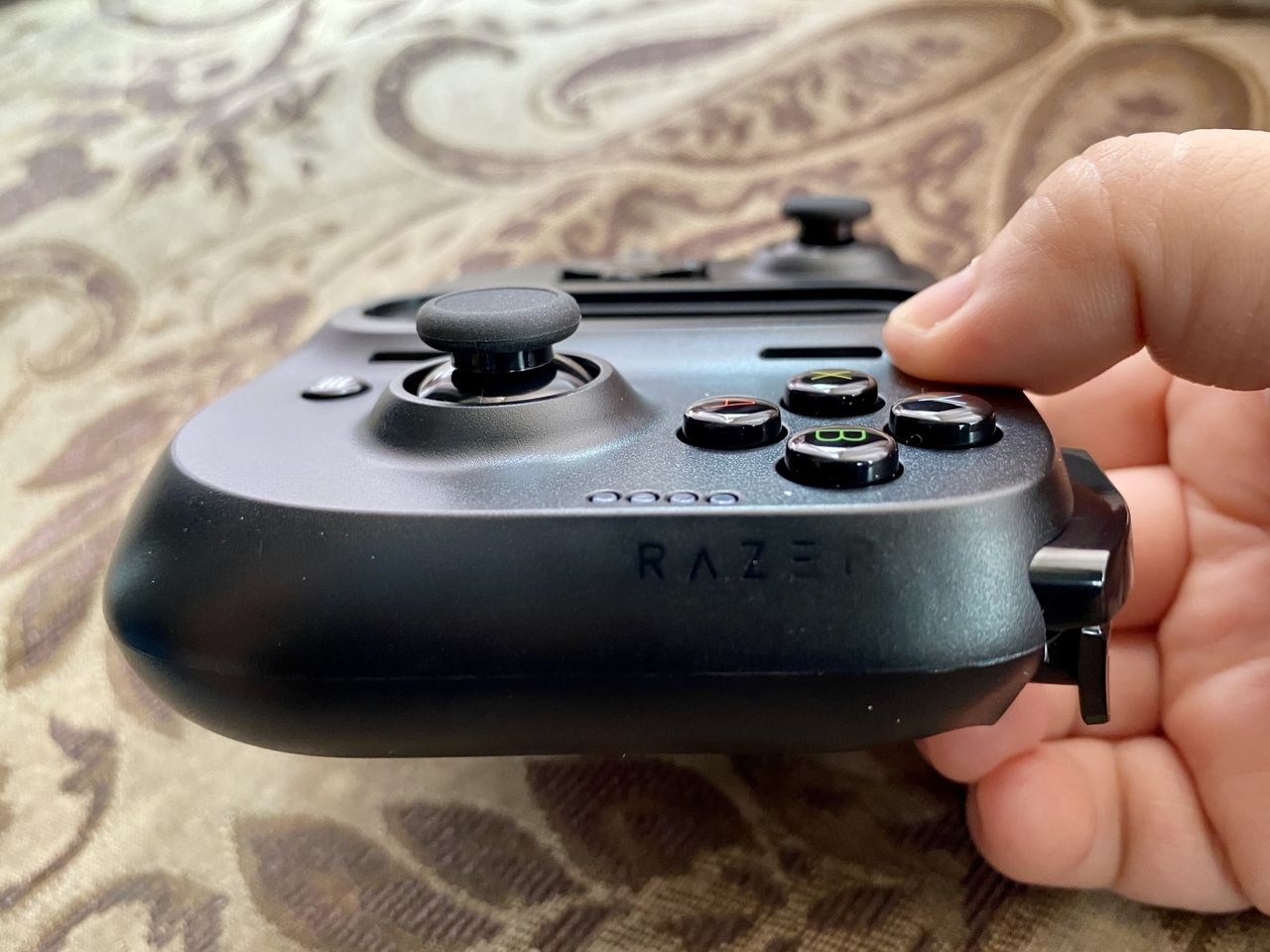 Razer Kishi Iphone Razer Logo Buttons
