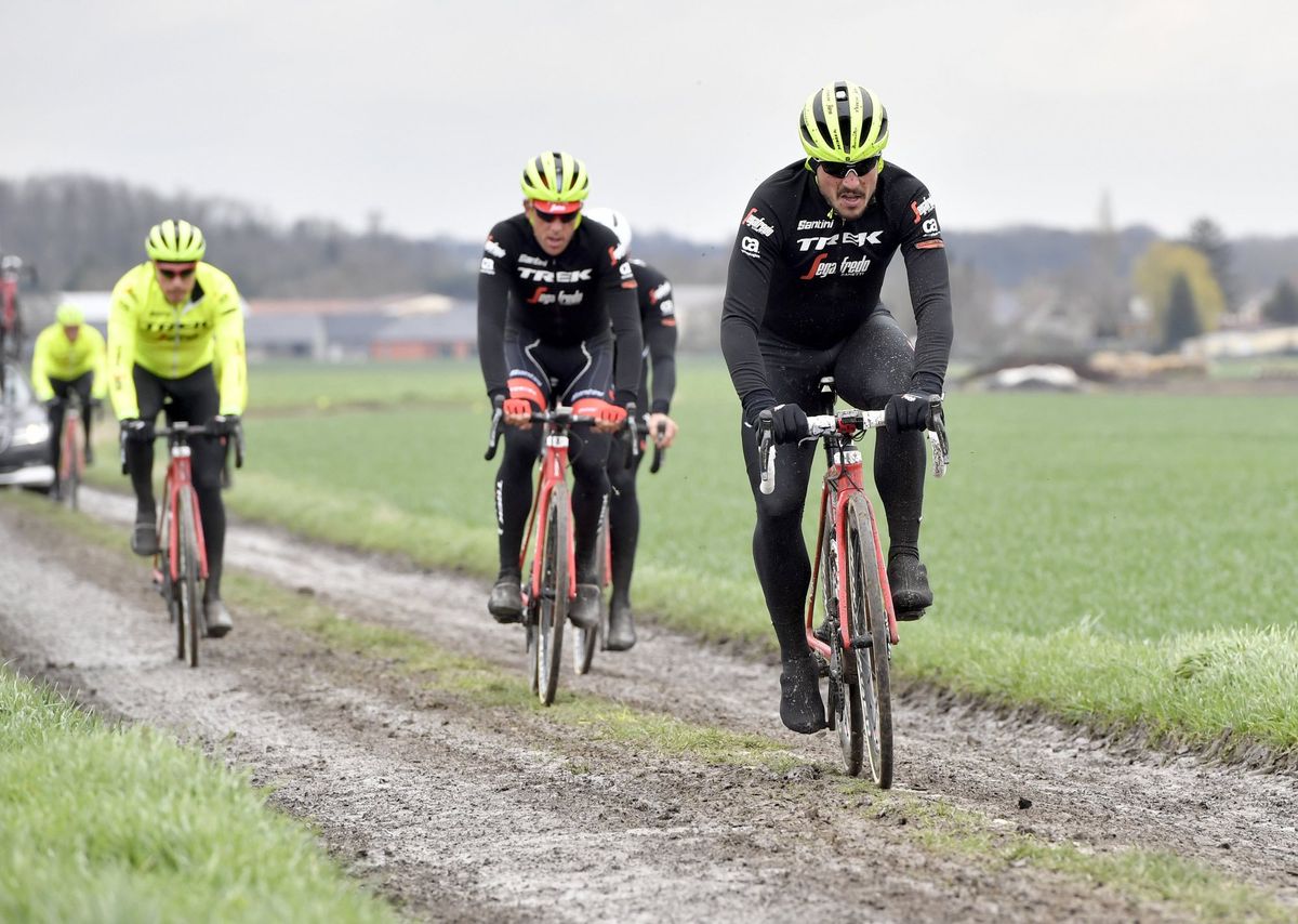Trek Segafredo on the mud roads of Paris-Roubaix