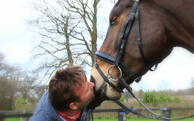 Clex-Kiss-Image.jpg