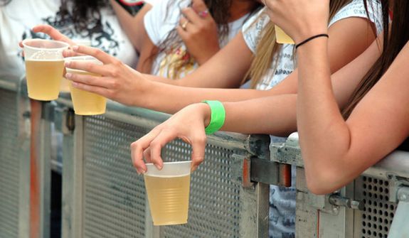 teens drinking beer