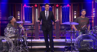 Will Ferrell and doppelg&auml;nger Chad Smith settle their rivalry with a delightful Tonight Show drum-off