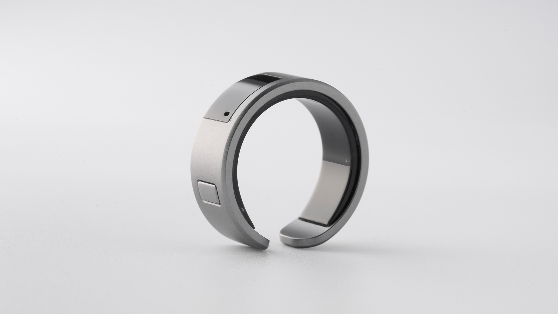 WIZPR RING: Smart ring revolution or just another AI gimmick? | T3