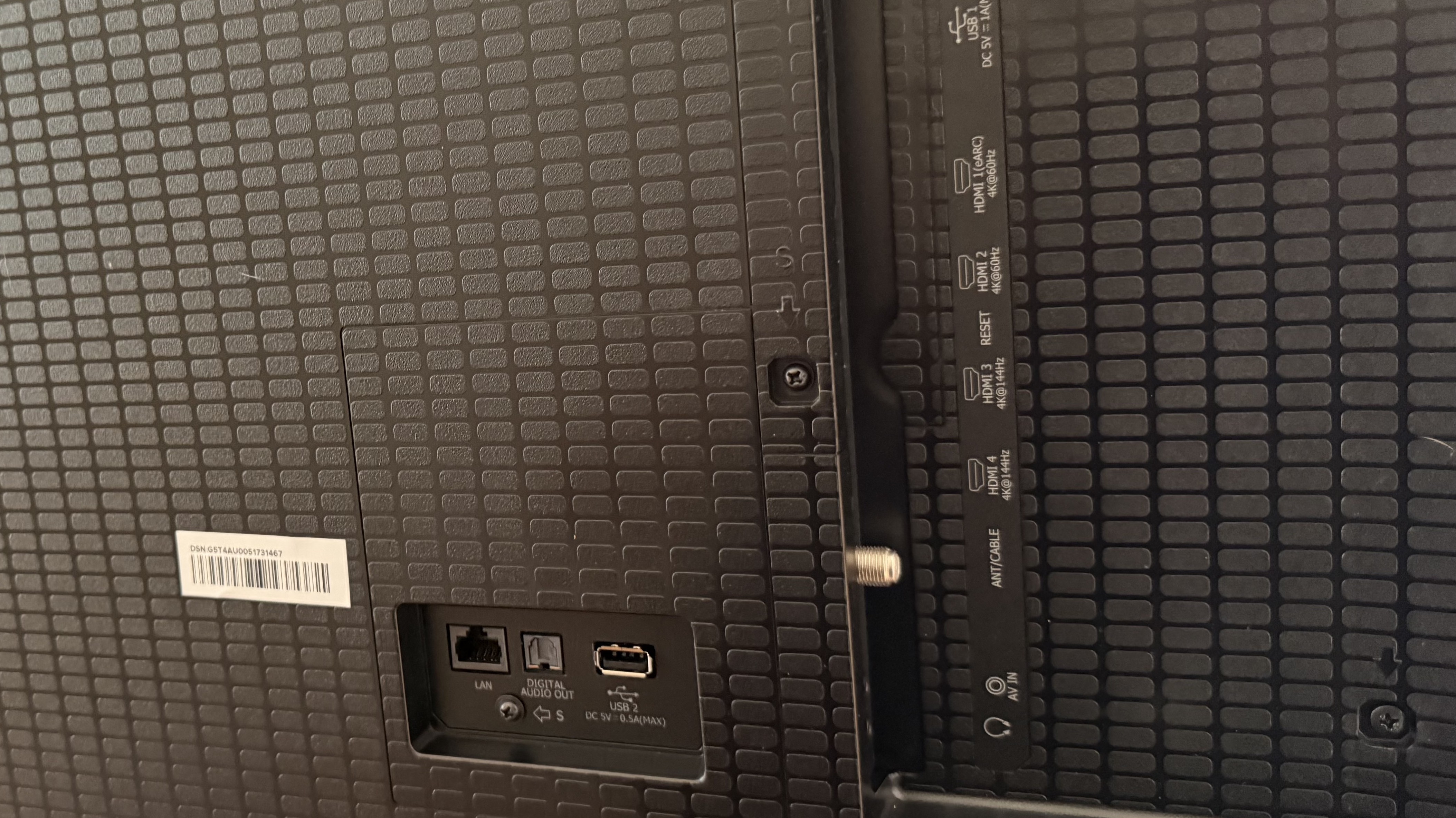 Hisense U65QF side and rear panel ports