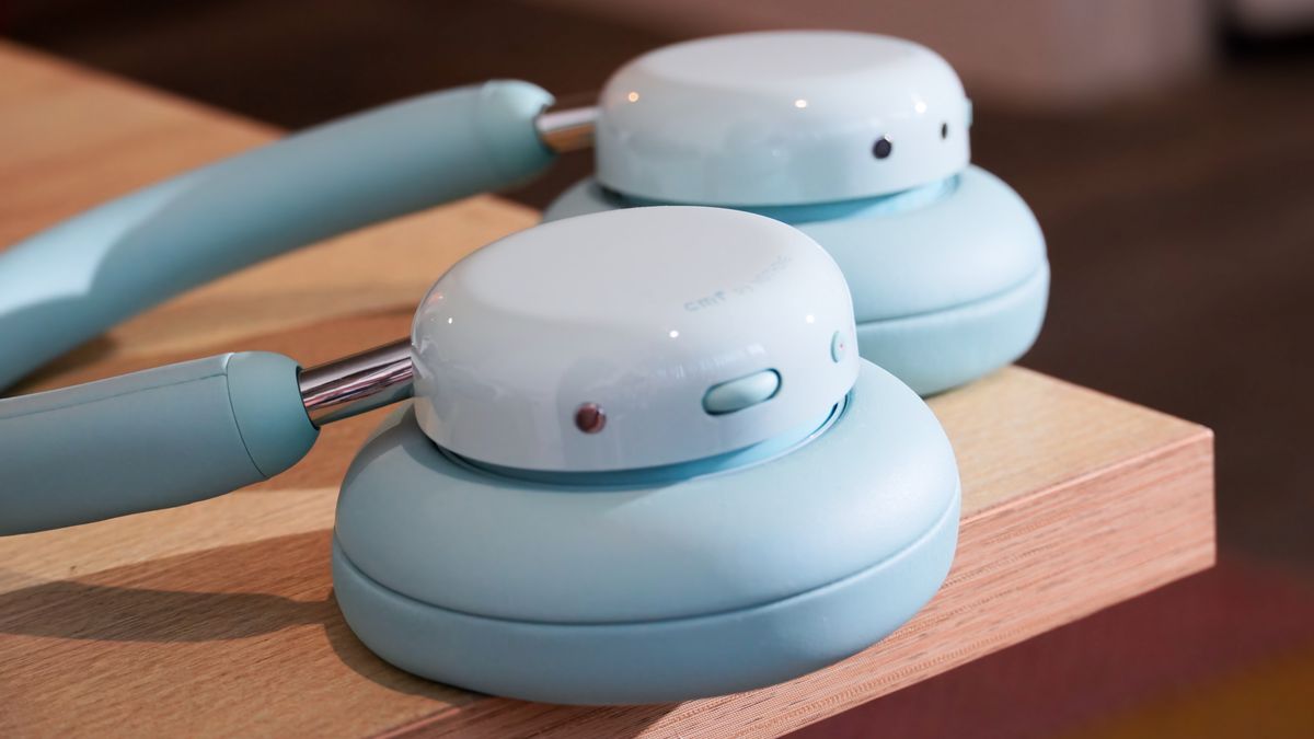 The CMF Headphone Pro in blue with interchangeable ear cushions.