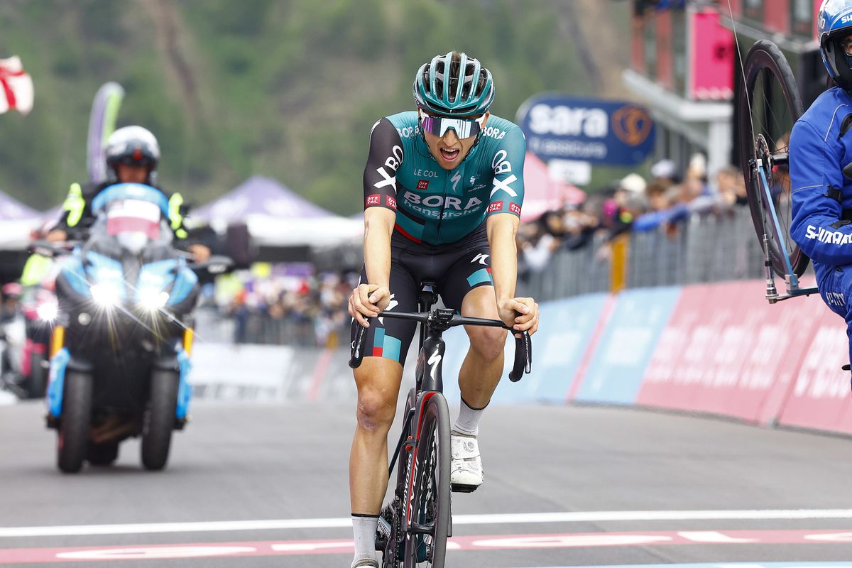 Giro d&acirc;Italia 2022 - 105th Edition - 20th stage -
Belluno - Marmolada 168&Acirc;&nbsp;km - 28/05/2022 - Jai Hindley (AUS - Bora - Hansgrohe) - photo Roberto Bettini/SprintCyclingAgency&Acirc;&copy;2022