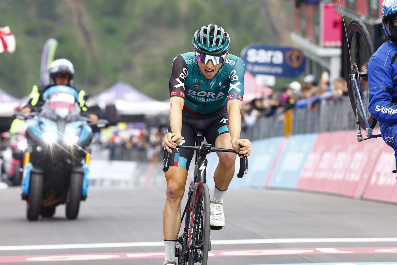 Giro d&acirc;Italia 2022 - 105th Edition - 20th stage -
Belluno - Marmolada 168&Acirc;&nbsp;km - 28/05/2022 - Jai Hindley (AUS - Bora - Hansgrohe) - photo Roberto Bettini/SprintCyclingAgency&Acirc;&copy;2022