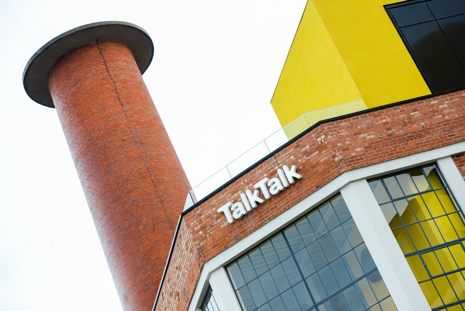 TalkTalk records loss but makes fibre appointments and sells B2B unit ...