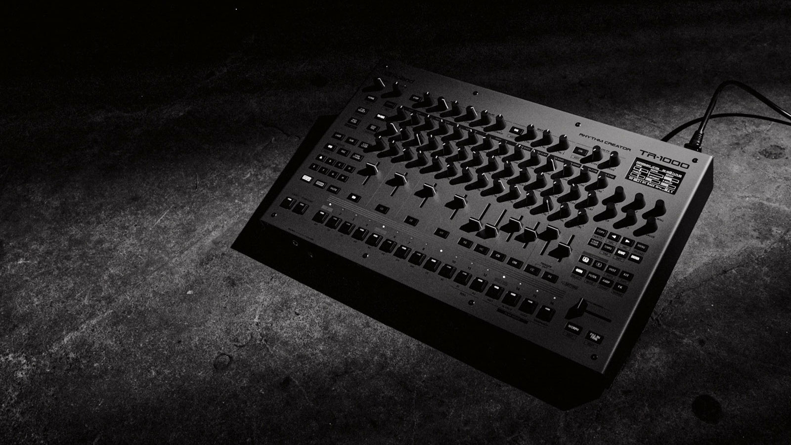 Roland TR-1000 Rhythm Creator