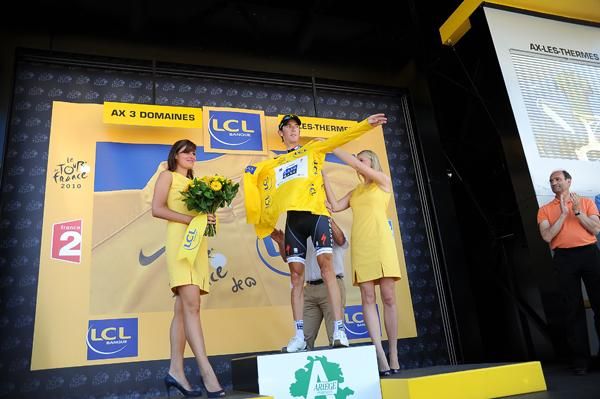Andy Schleck (Saxo Bank) leads the race with three mountain stages left