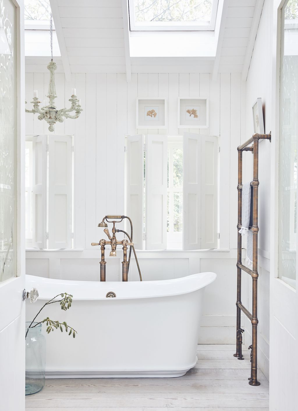 Traditional bathroom ideas: 22 timeless styles & classic decor | Homes ...