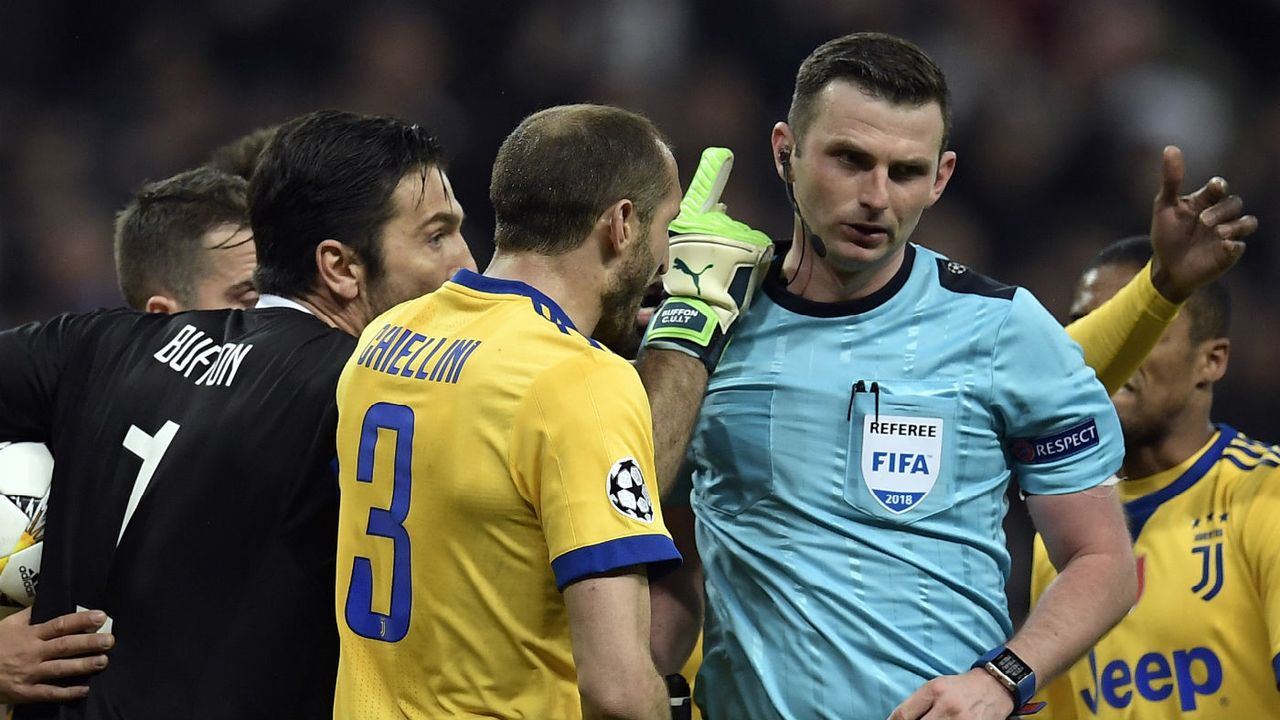 Michael Oliver Buffon Juventus Real Madrid Champions League