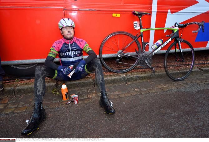 Seen it all before: Chris Horner takes a time out after stage 5