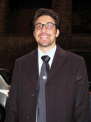 Commesso in the Rome streets waiting for the team bus.